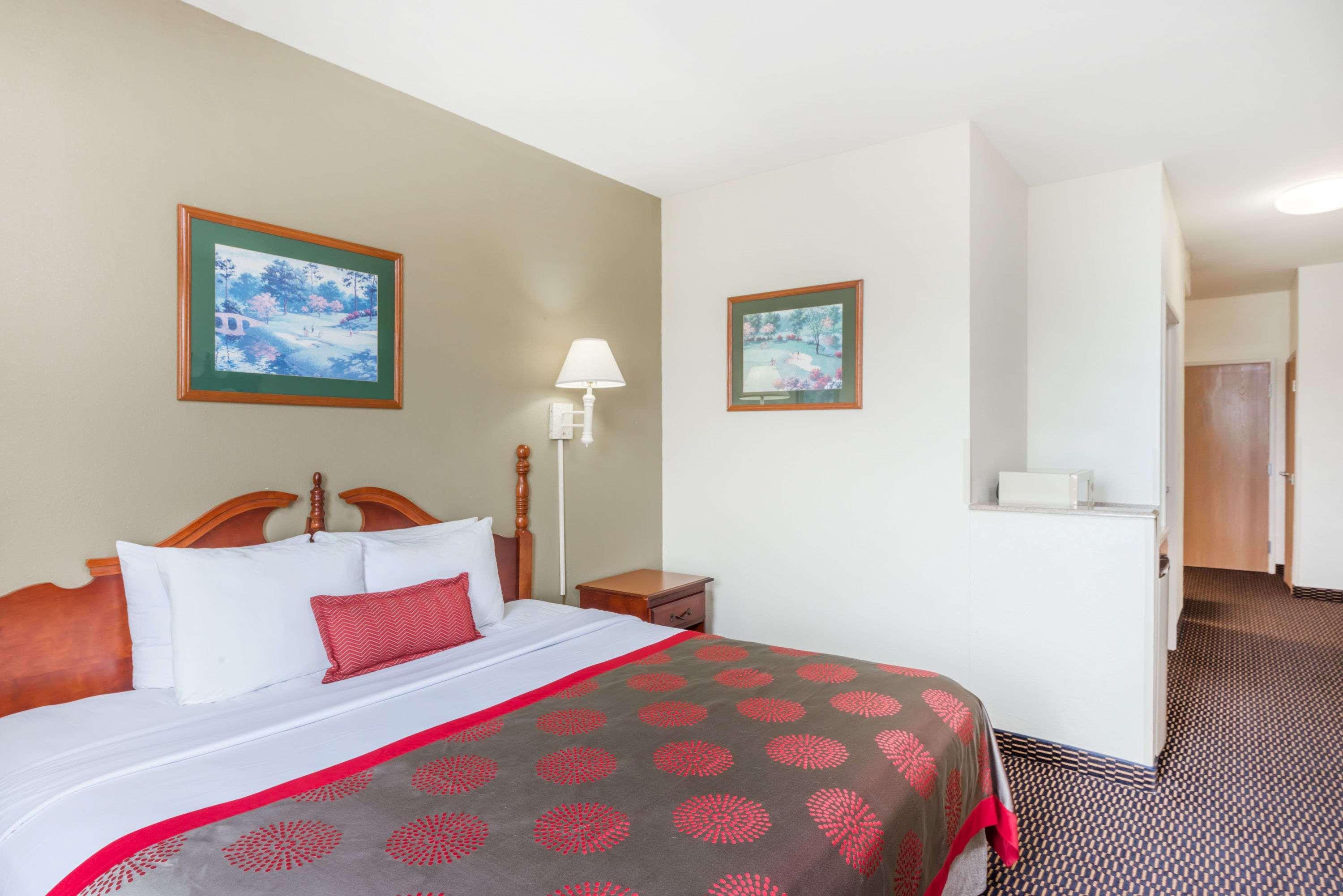 Ramada By Wyndham Columbia Otel Dış mekan fotoğraf