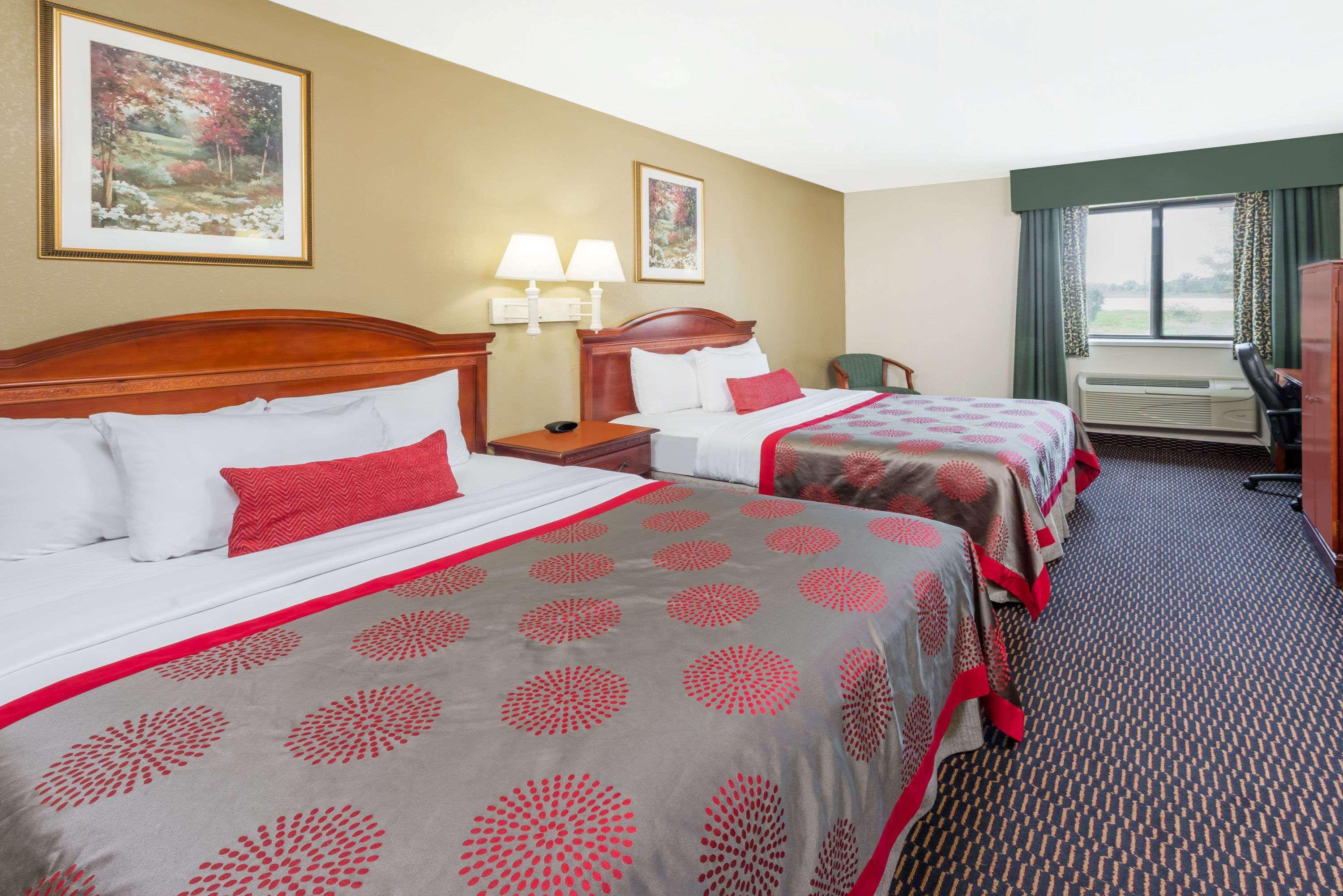 Ramada By Wyndham Columbia Otel Dış mekan fotoğraf