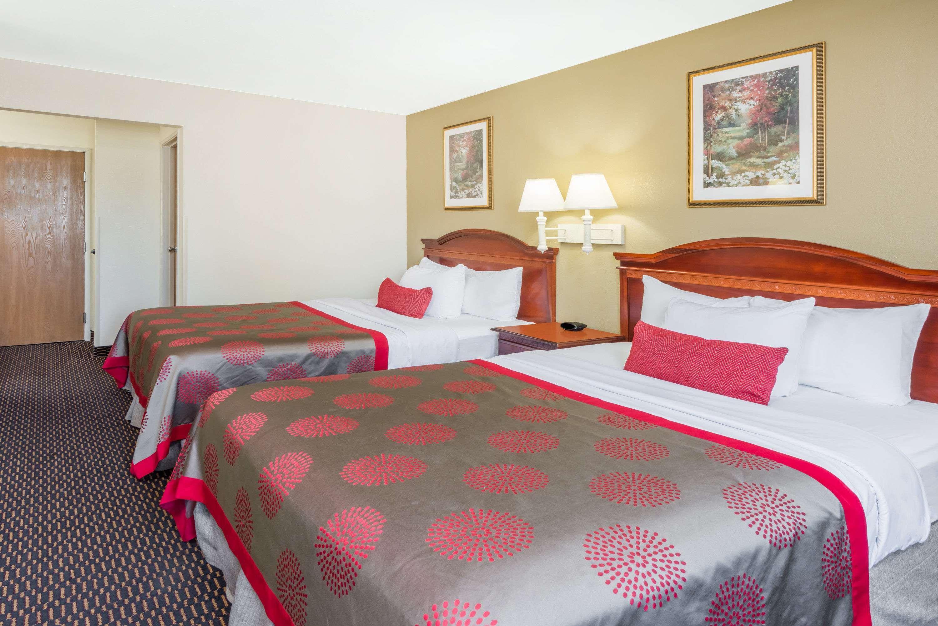 Ramada By Wyndham Columbia Otel Dış mekan fotoğraf