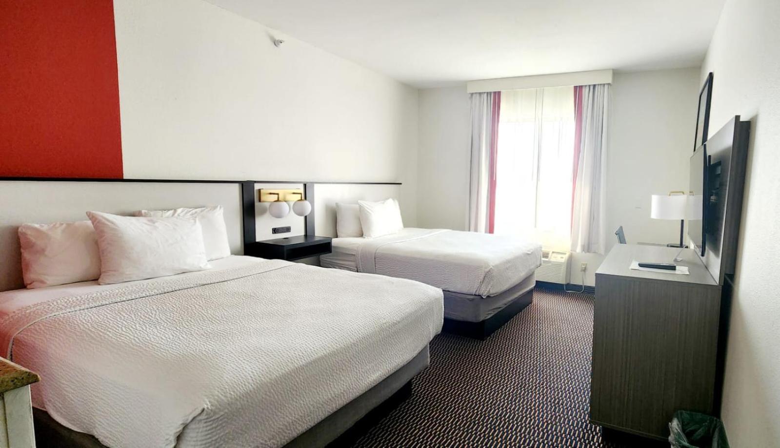 Ramada By Wyndham Columbia Otel Dış mekan fotoğraf